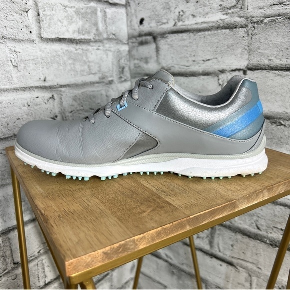 FootJoy Pro SL Spikeless Golf Shoes Size 9 - Picture 4 of 10